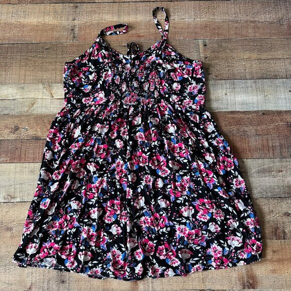 Torrid Floral Print Sundress Size 3 Black & Pink Flowers Adjustable Straps - Picture 9 of 9